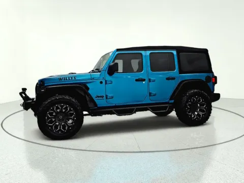 More photos of 2020 Jeep Wrangler Unlimited Sport at CarWise Gurnee, IL
