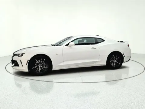 Another view of 2017 Chevrolet Camaro 1LT for sale in Gurnee, IL at CarWise Gurnee