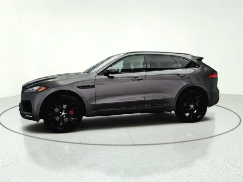 More photos of 2018 Jaguar F-PACE S at CarWise Gurnee, IL