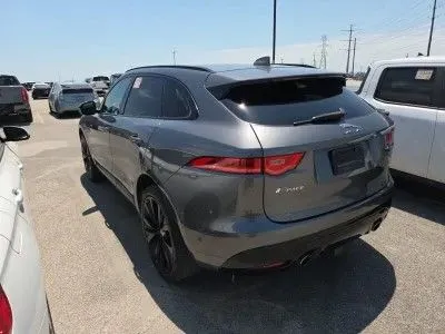 Photos of 2018 Jaguar F-PACE S for sale in Gurnee, IL at CarWise Gurnee