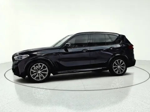 Another view of 2022 BMW X5 M50i for sale in Gurnee, IL at CarWise Gurnee