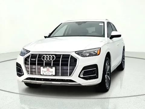Photos of 2021 Audi Q5 45 Premium Plus for sale in Gurnee, IL at CarWise Gurnee