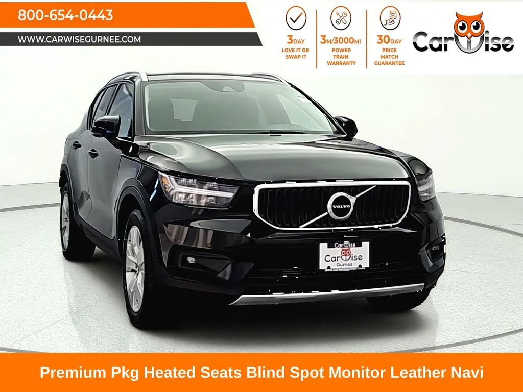 2022 Volvo XC40 Momentum