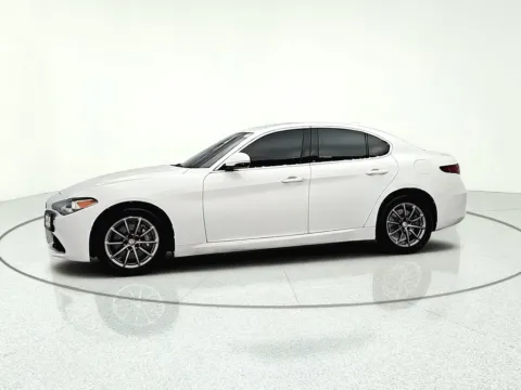 Another view of 2019 Alfa Romeo Giulia for sale in Gurnee, IL at CarWise Gurnee
