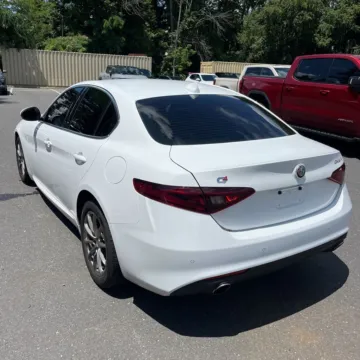 Photos of 2019 Alfa Romeo Giulia for sale in Gurnee, IL at CarWise Gurnee