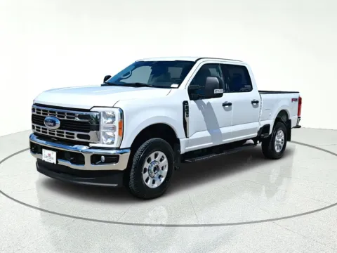 More photos of 2024 Ford F-350SD XLT at CarWise Gurnee, IL
