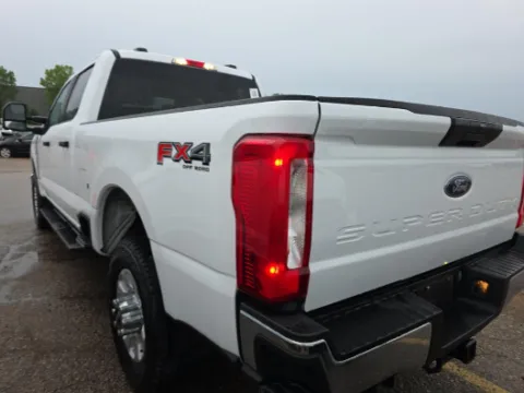 Photos of 2024 Ford F-350SD XLT for sale in Gurnee, IL at CarWise Gurnee
