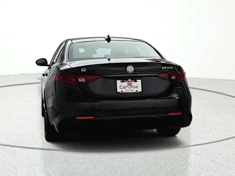More photos of 2023 Alfa Romeo Giulia Veloce at CarWise Gurnee, IL