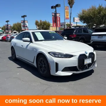 White 2024 BMW i4 xDrive40 for sale in Gurnee, IL