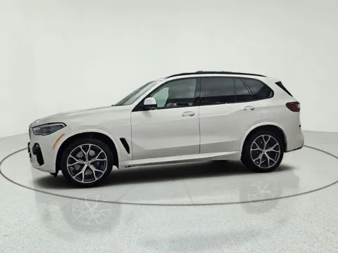 Another view of 2019 BMW X5 xDrive40i for sale in Gurnee, IL at CarWise Gurnee