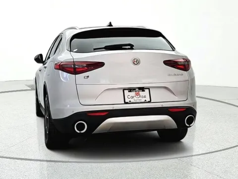 More photos of 2019 Alfa Romeo Stelvio at CarWise Gurnee, IL