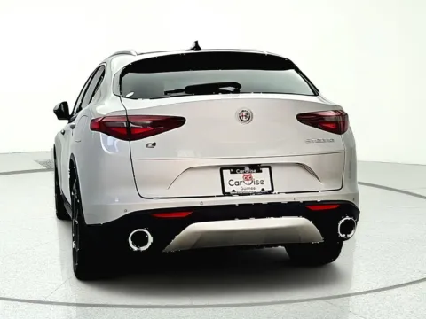 More photos of 2019 Alfa Romeo Stelvio at CarWise Gurnee, IL