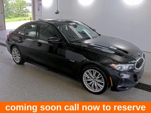 Black 2023 BMW 3 Series 330e xDrive for sale in Gurnee, IL