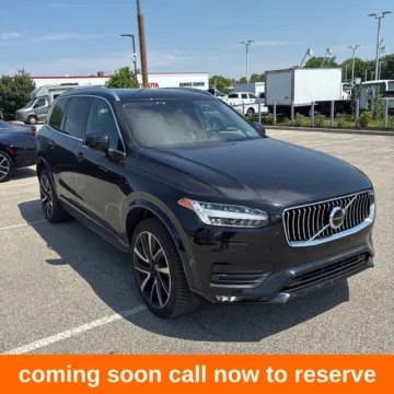 Black 2020 Volvo XC90 T6 Momentum for sale in Gurnee, IL