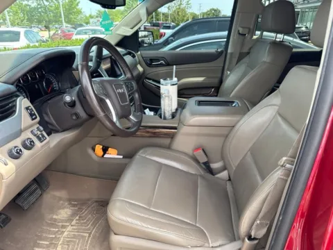 Another view of 2015 GMC Yukon SLT for sale in Gurnee, IL at CarWise Gurnee