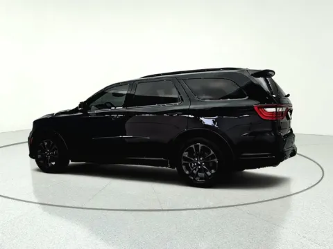 More photos of 2021 Dodge Durango R/T at CarWise Gurnee, IL