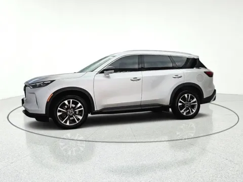 Another view of 2023 INFINITI QX60 LUXE for sale in Gurnee, IL at CarWise Gurnee