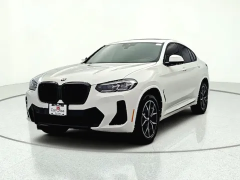Photos of 2023 BMW X4 xDrive30i for sale in Gurnee, IL at CarWise Gurnee