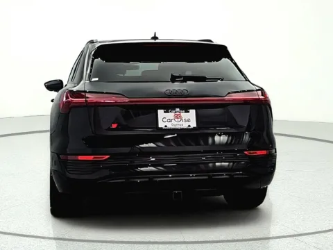 More photos of 2024 Audi Q8 e-tron Prestige at CarWise Gurnee, IL