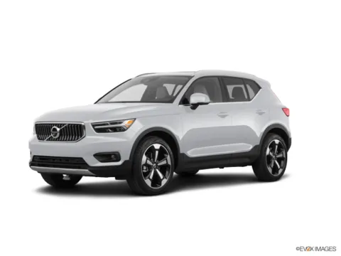 Silver 2019 Volvo XC40 T5 Inscription for sale in Gurnee, IL