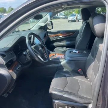 Another view of 2018 Cadillac Escalade Luxury for sale in Gurnee, IL at CarWise Gurnee