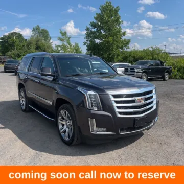 Gray 2018 Cadillac Escalade Luxury for sale in Gurnee, IL