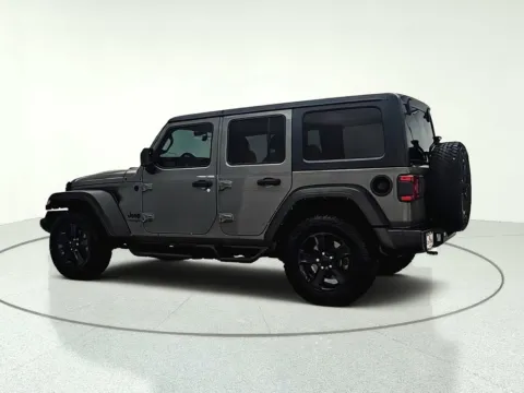 More photos of 2021 Jeep Wrangler Unlimited Sport Altitude at CarWise Gurnee, IL