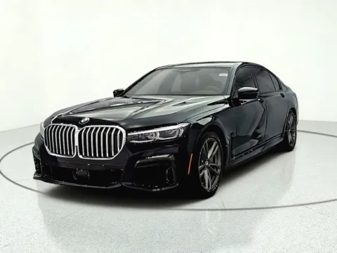 Photos of 2020 BMW 7 Series 750i xDrive for sale in Gurnee, IL at CarWise Gurnee