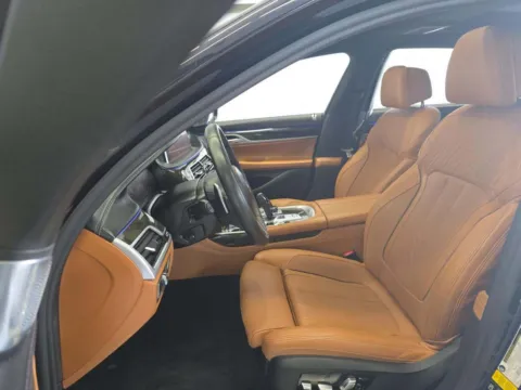 Another view of 2020 BMW 7 Series 750i xDrive for sale in Gurnee, IL at CarWise Gurnee