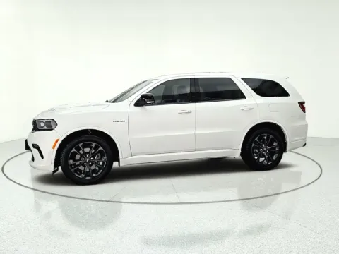 More photos of 2022 Dodge Durango R/T Plus at CarWise Gurnee, IL