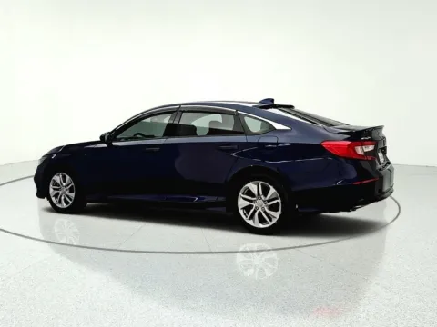 More photos of 2018 Honda Accord LX at CarWise Gurnee, IL