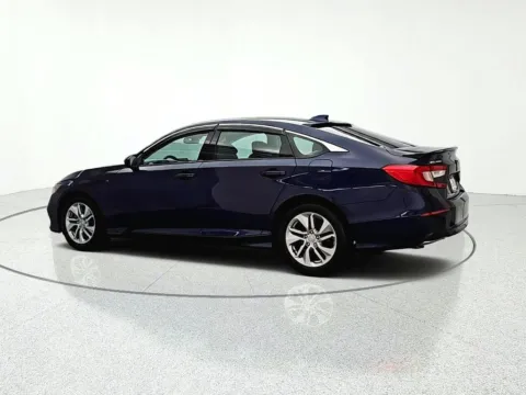 More photos of 2018 Honda Accord LX at CarWise Gurnee, IL