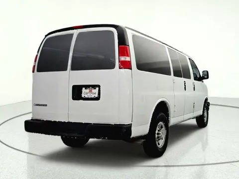 More photos of 2021 Chevrolet Express 2500 Work Van at CarWise Gurnee, IL