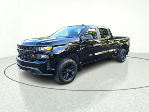 More photos of 2021 Chevrolet Silverado 1500 Custom Trail Boss at CarWise Gurnee, IL
