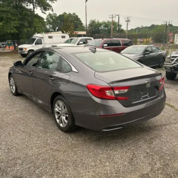 Photos of 2019 Honda Accord LX for sale in Gurnee, IL at CarWise Gurnee