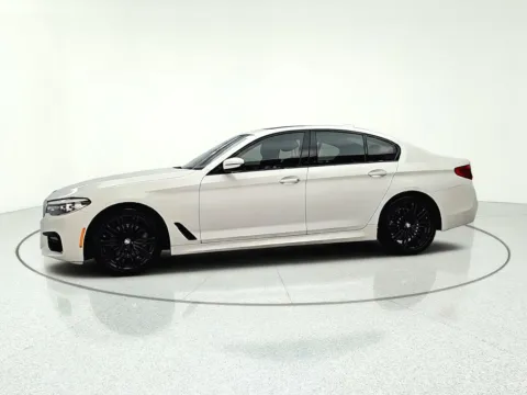 More photos of 2020 BMW 5 Series 530i xDrive at CarWise Gurnee, IL
