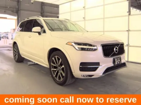 White 2019 Volvo XC90 T6 Momentum for sale in Gurnee, IL