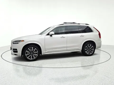 Another view of 2019 Volvo XC90 T6 Momentum for sale in Gurnee, IL at CarWise Gurnee