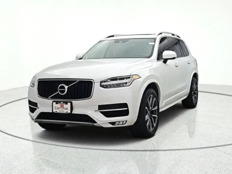 Photos of 2019 Volvo XC90 T6 Momentum for sale in Gurnee, IL at CarWise Gurnee