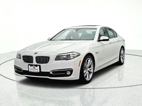 Photos of 2016 BMW 5 Series 535i xDrive for sale in Gurnee, IL at CarWise Gurnee