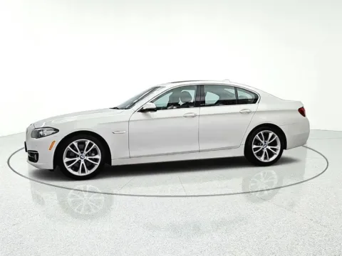 Another view of 2016 BMW 5 Series 535i xDrive for sale in Gurnee, IL at CarWise Gurnee