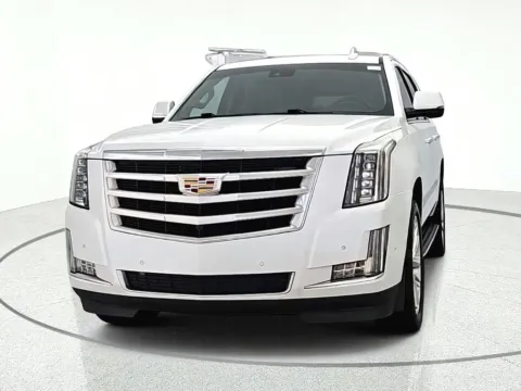 Photos of 2018 Cadillac Escalade Luxury for sale in Gurnee, IL at CarWise Gurnee