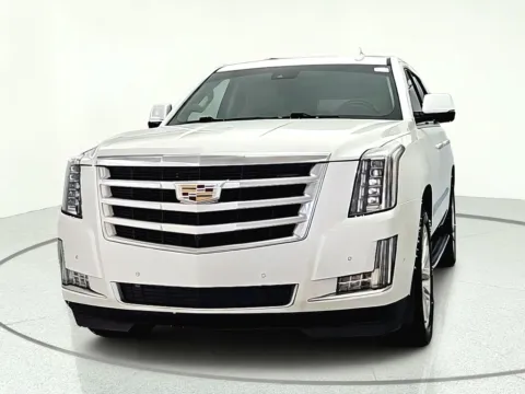 Photos of 2018 Cadillac Escalade Luxury for sale in Gurnee, IL at CarWise Gurnee