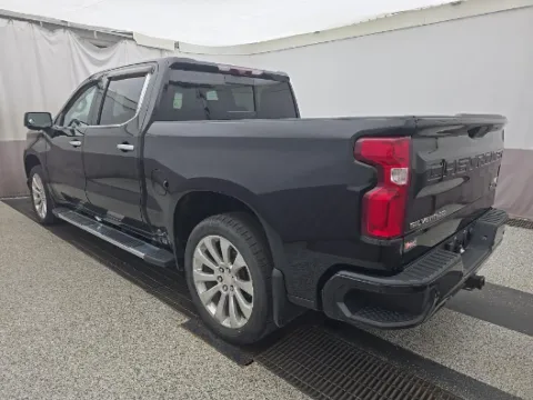 Photos of 2020 Chevrolet Silverado 1500 High Country for sale in Gurnee, IL at CarWise Gurnee