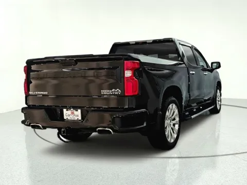 More photos of 2020 Chevrolet Silverado 1500 High Country at CarWise Gurnee, IL