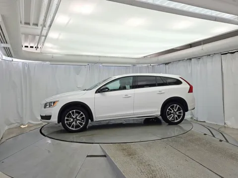 Another view of 2018 Volvo V60 Cross Country T5 for sale in Gurnee, IL at CarWise Gurnee