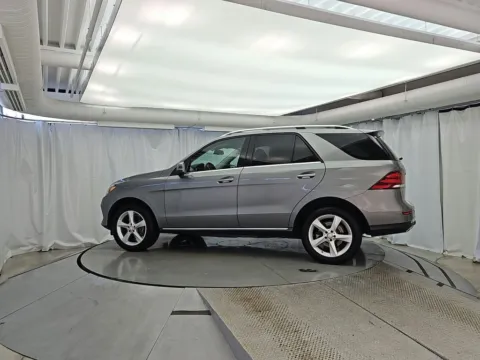 More photos of 2016 Mercedes-Benz GLE 350 at CarWise Gurnee, IL