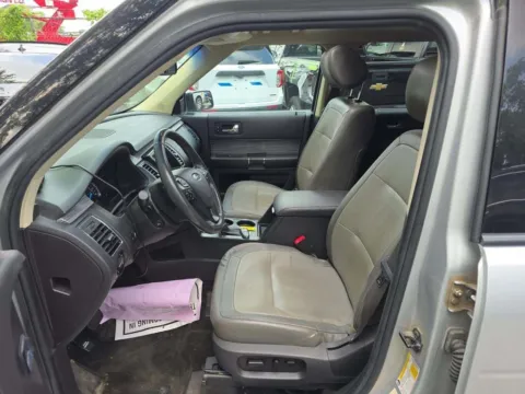 Another view of 2018 Ford Flex Limited for sale in Gurnee, IL at CarWise Gurnee