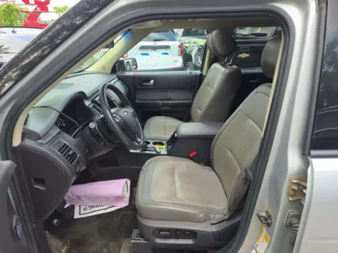 Another view of 2018 Ford Flex Limited for sale in Gurnee, IL at CarWise Gurnee