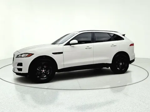 Another view of 2020 Jaguar F-PACE 25t Premium for sale in Gurnee, IL at CarWise Gurnee